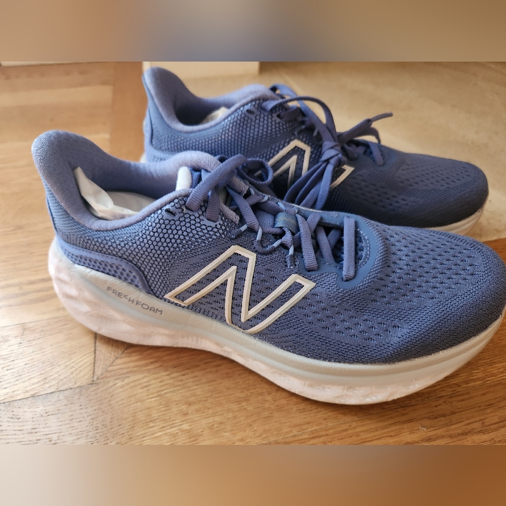 New Balance V3 Women's Shoes